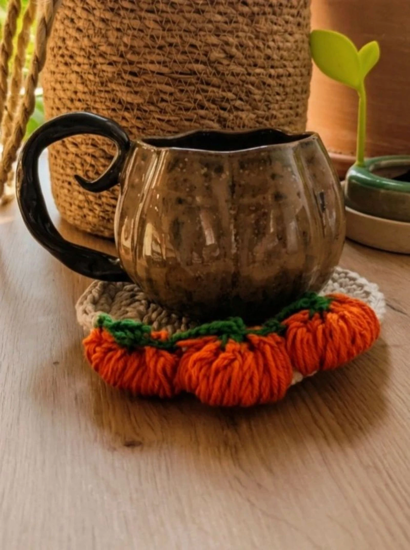 Sous-tasse "Citrouilles" au crochet – Style Automne / Cottagecore